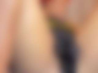Live cam show with Jenna Grey - Skinny MILF on Camsoda