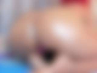 Live cam show with Jenna Grey - Skinny MILF on SpankPalCams