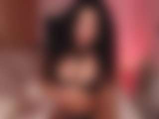Live cam show with kendallk - Black Big Ass on Camsoda