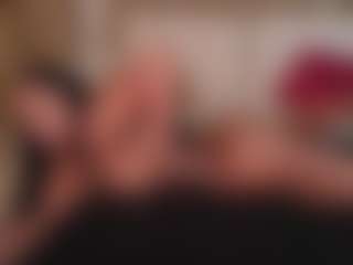 Live cam show with kendallk - Black Shaved Pussy on hrnylive.com