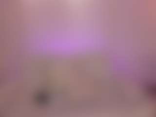 Live cam show with mia-robert1 - Solo on camtv
