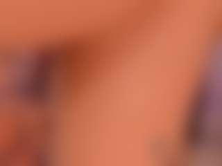 Live cam show with mia-robert1 - Striptease on Adult Interactions