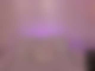 Live cam show with mia-robert1 - Bikini on Free Soda