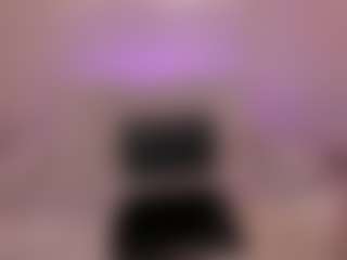 Live cam show with mia-robert1 - Horny on 1on1-livenow