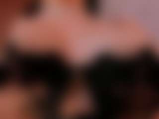 Live cam show with mia-robert1 - Cute on Stripli.com