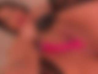 mia-robert1's Live Sex Cam Show
