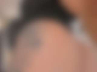 mia-robert1's Live Sex Cam Show