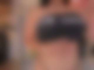 mia-robert1's Live Sex Cam Show