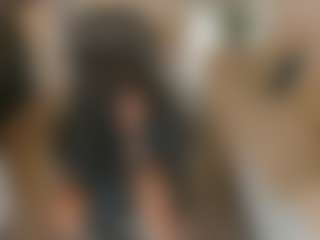 mia-robert1's Live Sex Cam Show
