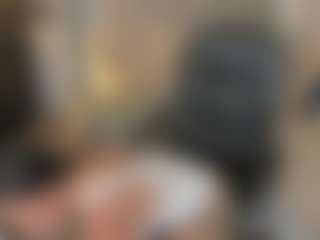 mia-robert1's Live Sex Cam Show