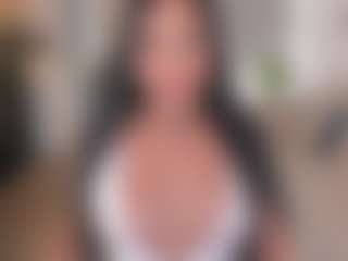 mia-robert1's Live Sex Cam Show