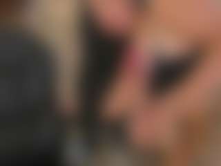 mia-robert1's Live Sex Cam Show