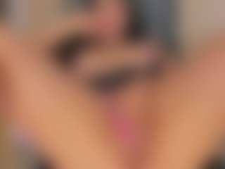 mia-robert1's Live Sex Cam Show