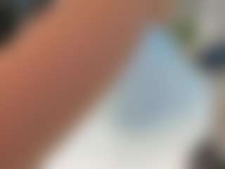 mia-robert1's Live Sex Cam Show