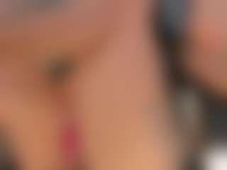 mia-robert1's Live Sex Cam Show