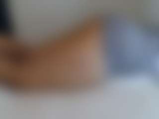 Live cam show with kiimberly - Living Room on TottyGirls