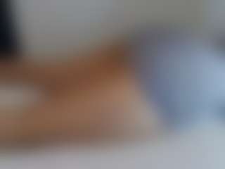 kiimberly MILF webcam performer live streaming