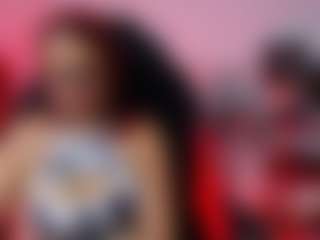 Live cam show with Ariana - Milk on TeamSkeetLive