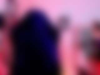 Live cam show with Ariana - Milk on Milfs Live