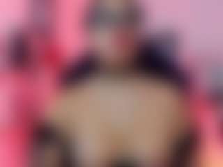 Live cam show with Ariana - Lactating on Camming Site