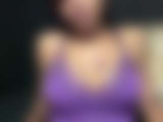 rakiyah-charms's Live Sex Cam Show