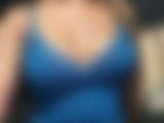 rakiyah-charms's Live Sex Cam Show