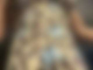 rakiyah-charms's Live Sex Cam Show