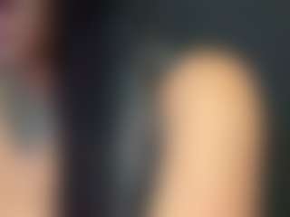 rakiyah-charms's Live Sex Cam Show