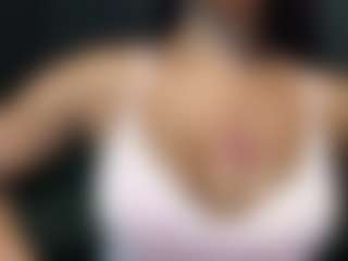 rakiyah-charms's Live Sex Cam Show