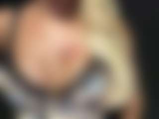 rakiyah-charms's Live Sex Cam Show