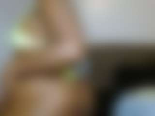 Live cam show with yayasoooyummy - Ebony Big Ass on SxyPornLive