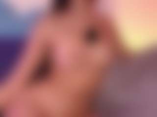 Live cam show with Anny De lo Rios - Deepthroat on Nude Live Now