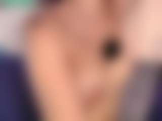 Live cam show with Anny De lo Rios - Spy Petite on CamwithHer