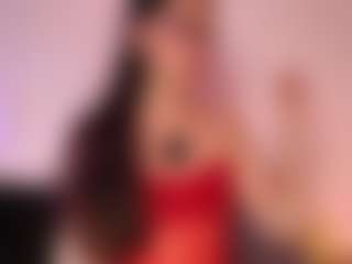 Live cam show with Anny De lo Rios - Queer on Camsoda