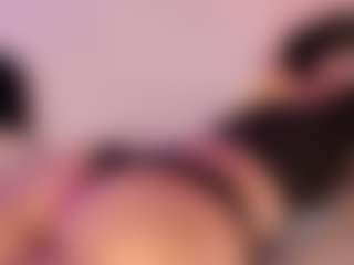 Live cam show with Anny De lo Rios - Cute on Camsoda