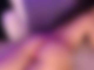 Live cam show with Anny De lo Rios - Skinny on livesexfox.com