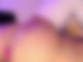 Live cam show with Anny De lo Rios - Lovense Petite on Camsoda