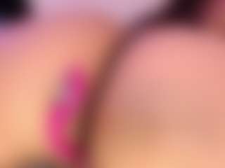 Live cam show with Anny De lo Rios - Small Tits on sexylive.show