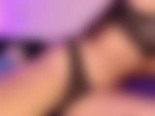 Live cam show with Anny De lo Rios - Skinny on Camiplay Live