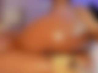 Live cam show with Summer Black - MILF on justonemore.cc