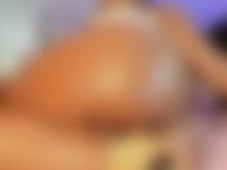 Live cam show with Summer Black - Fuck Machine on CamSodaAdn