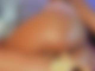 Live cam show with Summer Black - Ebony on SpunkLive | colombia