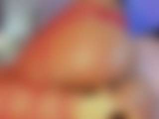 Show live cam dengan Summer Black - Brown Eyes MILF di Camsoda