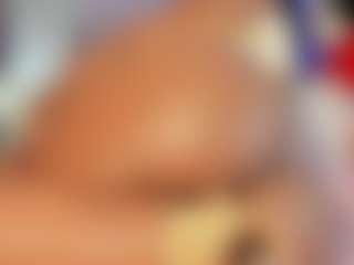 Live cam show with Summer Black - Squirt on Dolls Live