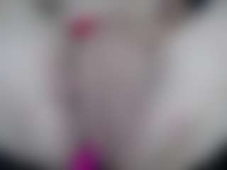 Lettywild's Live Sex Cam Show