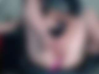 Lettywild's Live Sex Cam Show