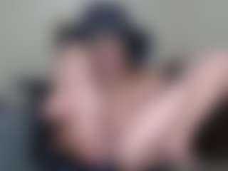Lettywild's Live Sex Cam Show