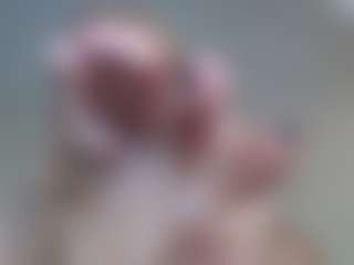 Lettywild's Live Sex Cam Show