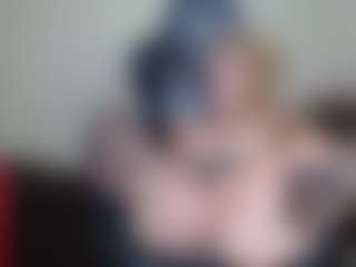 Lettywild's Live Sex Cam Show
