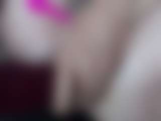 Lettywild's Live Sex Cam Show